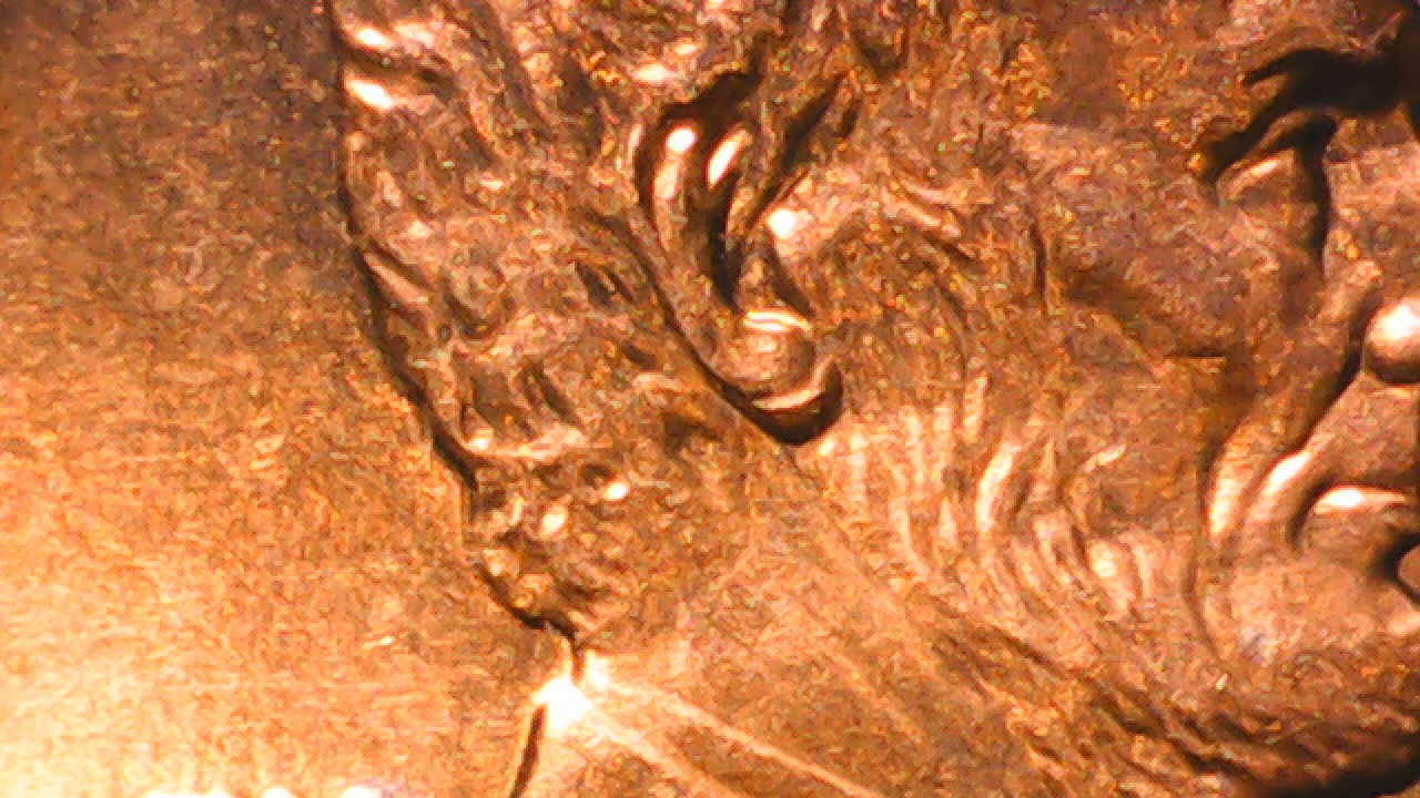 2006-LMC-What's-With-The-Ear?