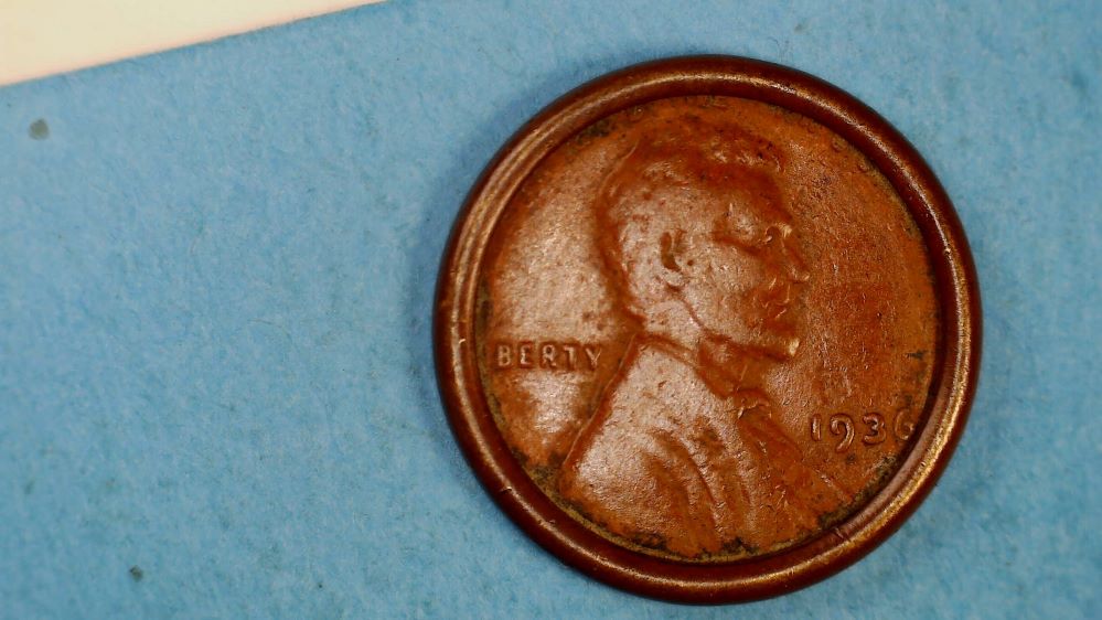 1952-And-1936-Lincoln-Cents,-Was-This-Part-Of-Some-Costume-Jewelry?