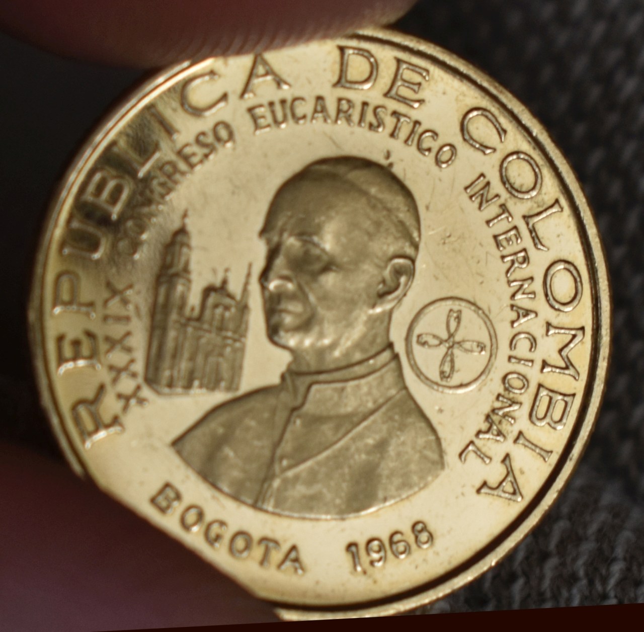 Colombian-1968-Gold-Coin-Information-Needed