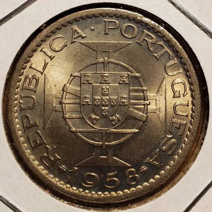 1958-Portuguese-India-1-Escudo---Haze-Or-PVC?