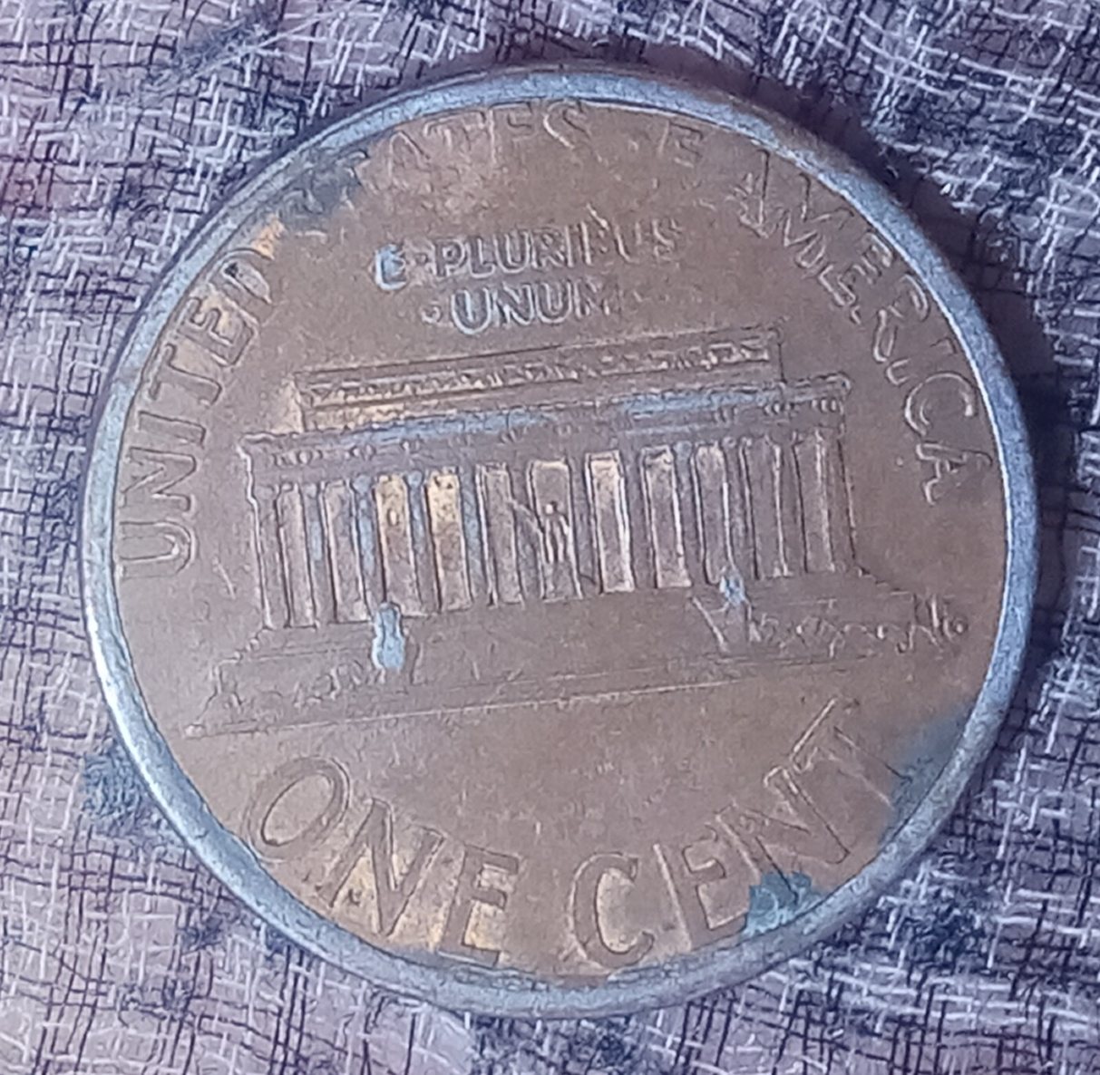 1998-D-Penny-Error-Or-Damage?