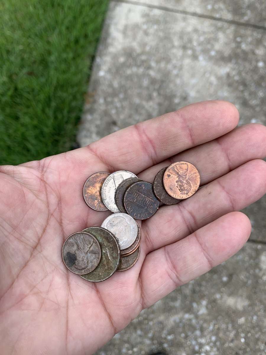 Post-Your-Stories-&-Pix-Of-Found-Money