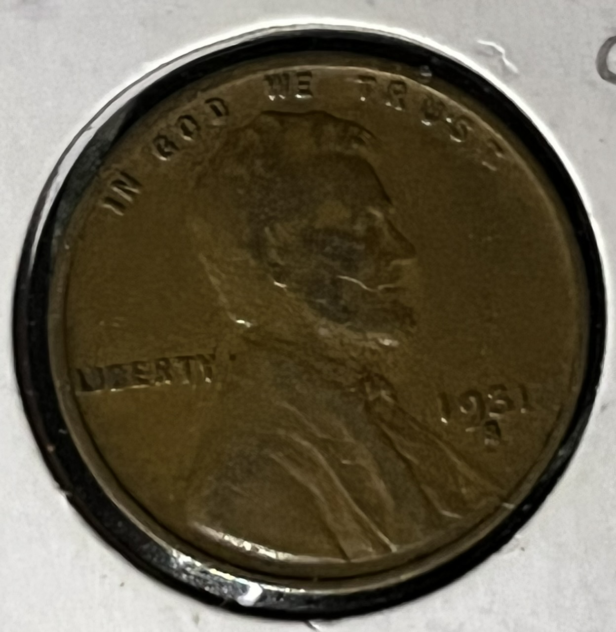 Is-This-1931-S-Penny-Worth-Sending-To-Pgcs-Damage/Different-Color-On-Reverse-Caused-By-Lighting