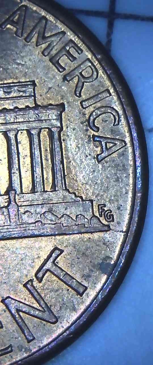 1992-Penny-With-Two-Die-Cracks