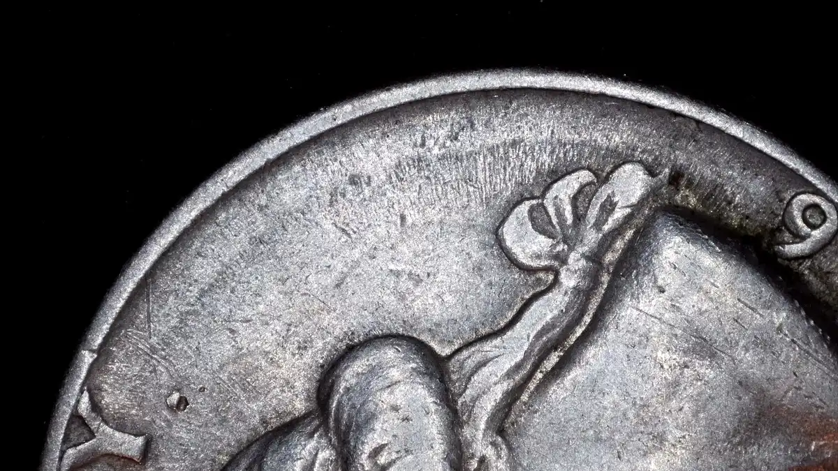 1966-Quarter-Die-Crack-On-Reverse-And-Found-Like-Its-A-Die-Clash-Also?