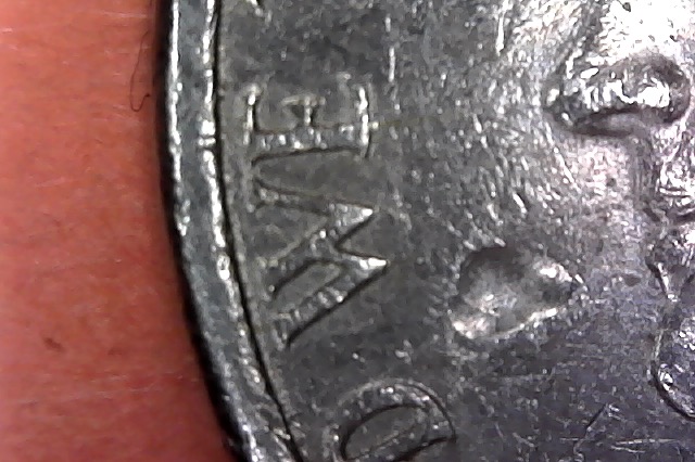 1993-P-Jefferson-Nickel---Die-Chip-Or-PMD?-2-Smal-Gouges