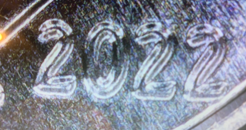 A-New-2022-Dime.--Extremely-Blurry.--I-Have-No-Idea.