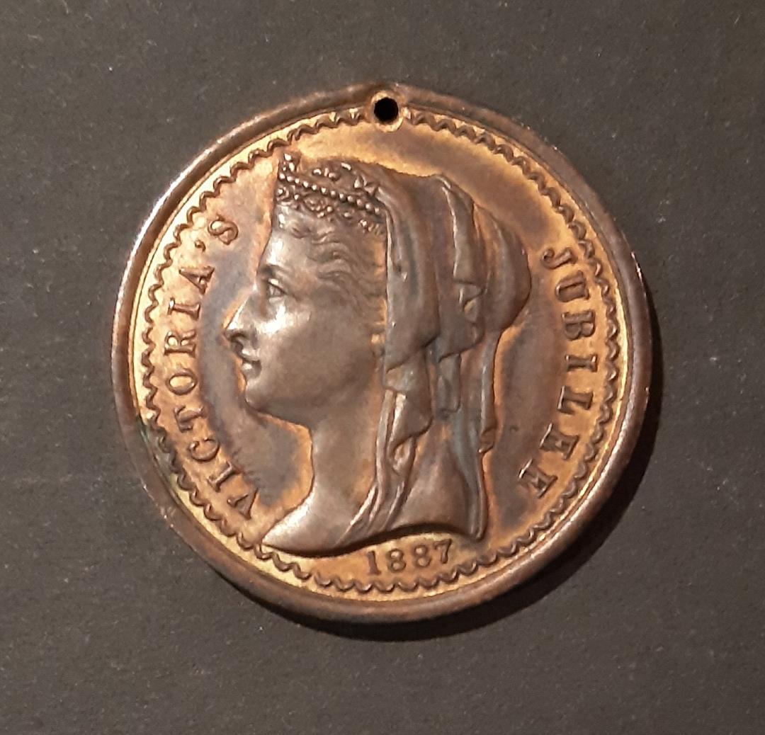 1887-Queen-Victoria-Jubliee-Coin-Savings-Bank-Ballarat