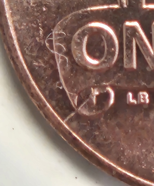 2022-Lincoln-Cent.-Crack?