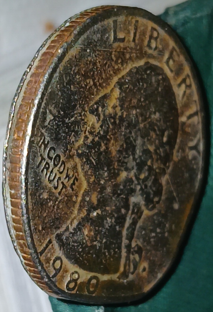 1980-P-Washington-Quarter-Error-Coin-Lamination-Eror-Die-Split-Into-3-Seperate-Layers.