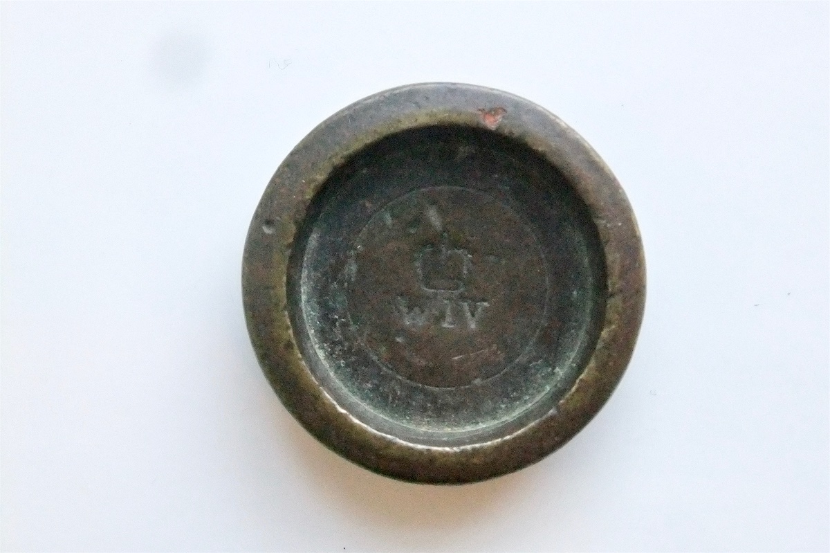 A-Coin-Weight-Or-Just-A--Scale-Weight-?-Id:-1830-S-Trade-Weight