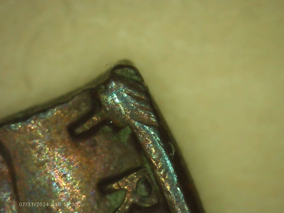 1968-D-Cent.-Looks-Like-A--Hack-Saw-Clip.