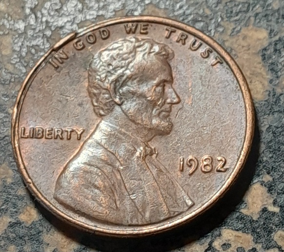 1982-Large-Date-Copper-Lincoln-Cent.-Rim-Cud,-Folded-Rim-Fin
