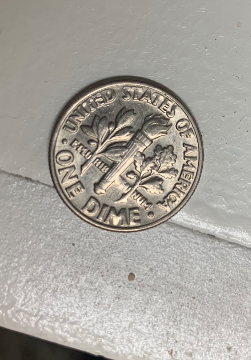 1984-D-Dime-Error-On-Back?