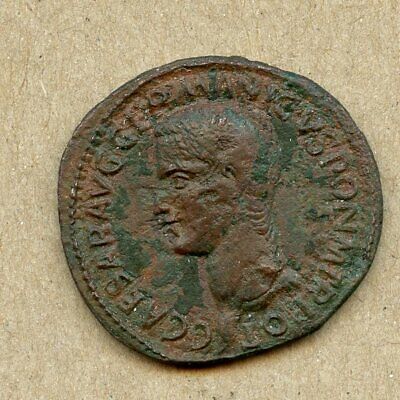 Caligula-Vesta-As-Coin