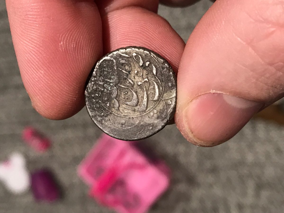 Possible-Islamic-Coins?-Need-Help-Identifying