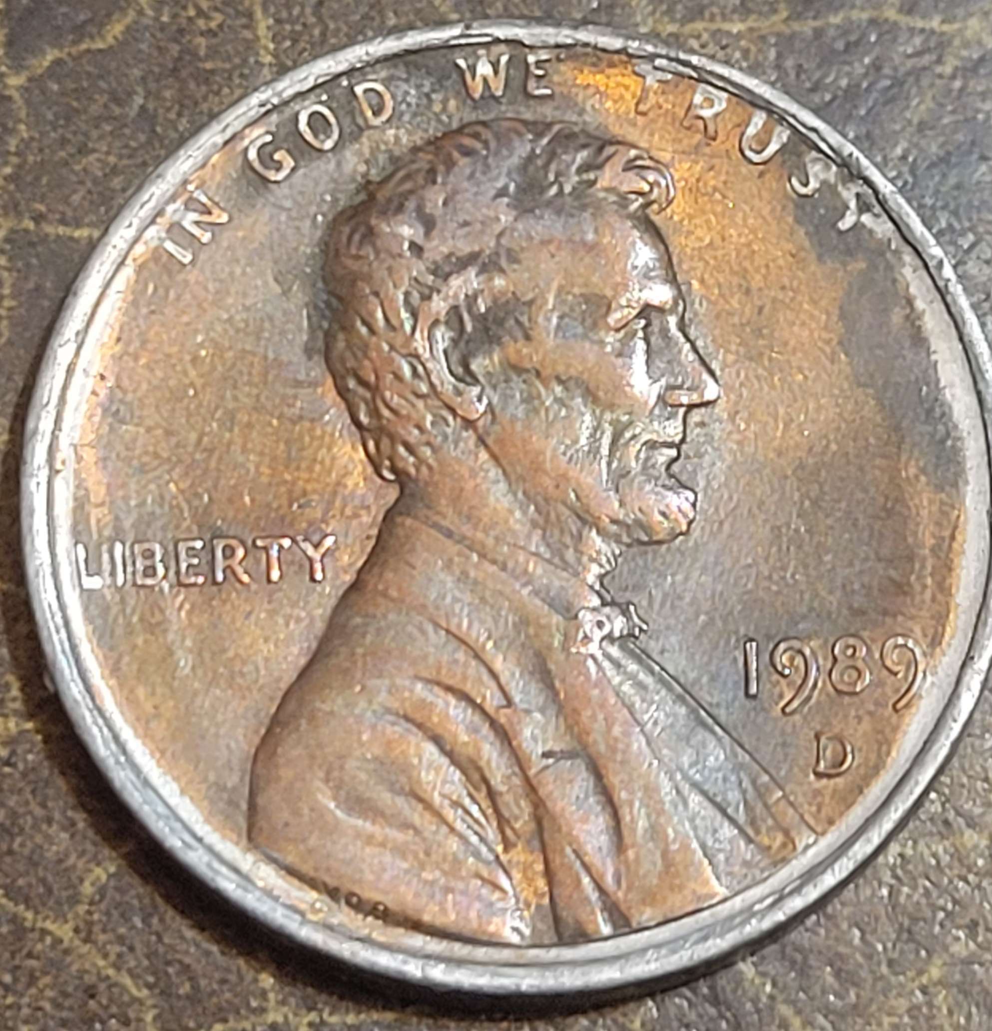 1989-D-Penny-With-Possibly-Error-But-Not-Sure-Of-What-Type.-Or-Just-Post-Damage-Please-Look-And-Tell