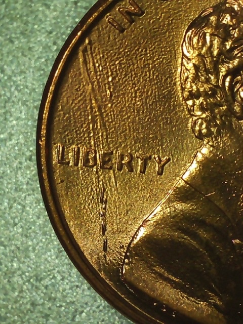 Uncirculated-1995-Lincoln-Penny---Texture-/-Drip?