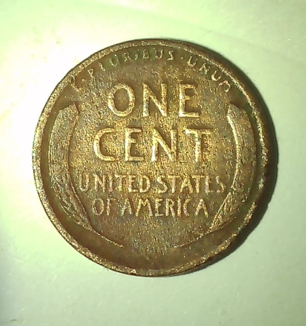 1910-Wheat-Cent---Unusual-Features?