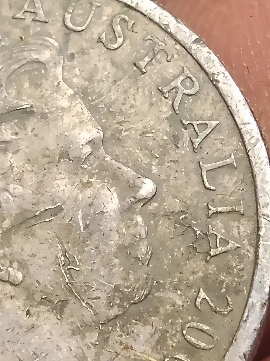 2001-5c-Coin-With-A-Line-Across-It