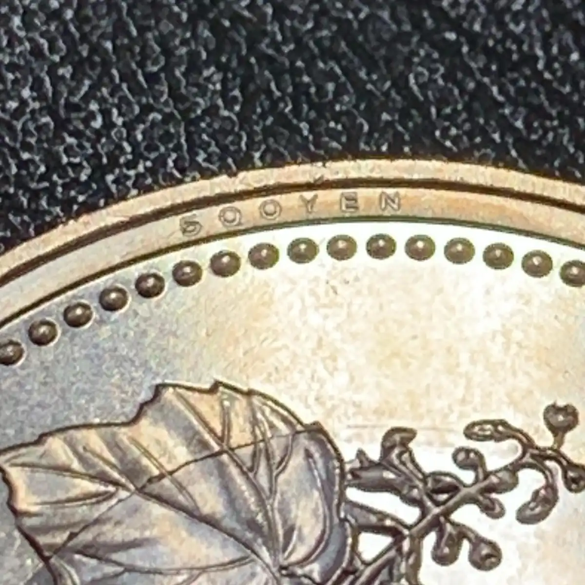 New-Bimetal-Japanese-500-Yen-Coins-&-Cool-Video
