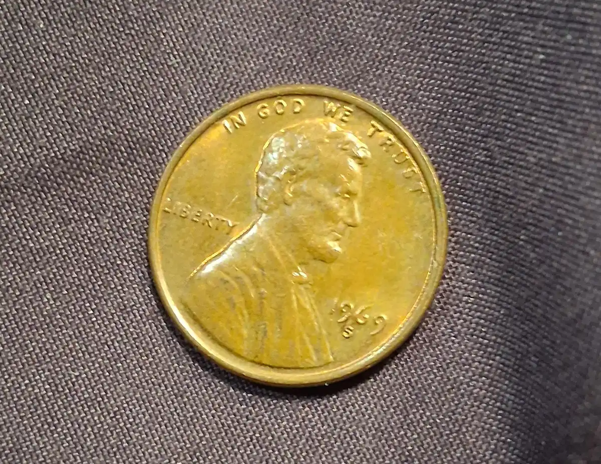 Is-This-1969-S-Lincoln-Cent-Double-Dye