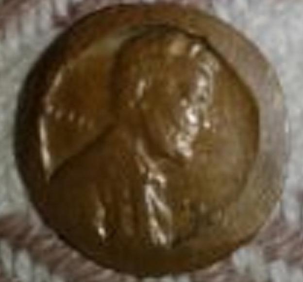 1940-Somethig-Wheat-Penny-With-Only-3-Digets-And-Is-Heavily-Damaged