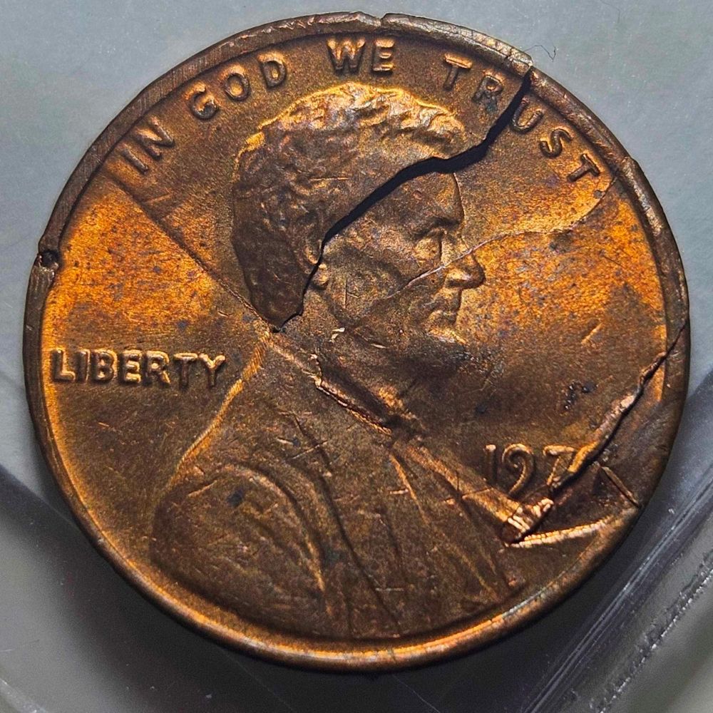 Interesting-1977-P-Lincoln-Cent-Lamination
