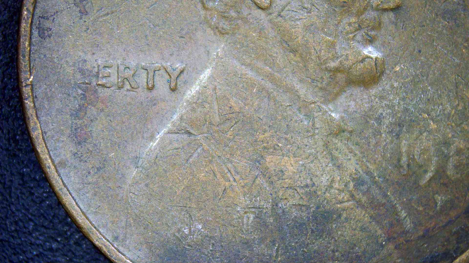 198?-Lincoln-Penny/Missing-Letters-&-Numbers
