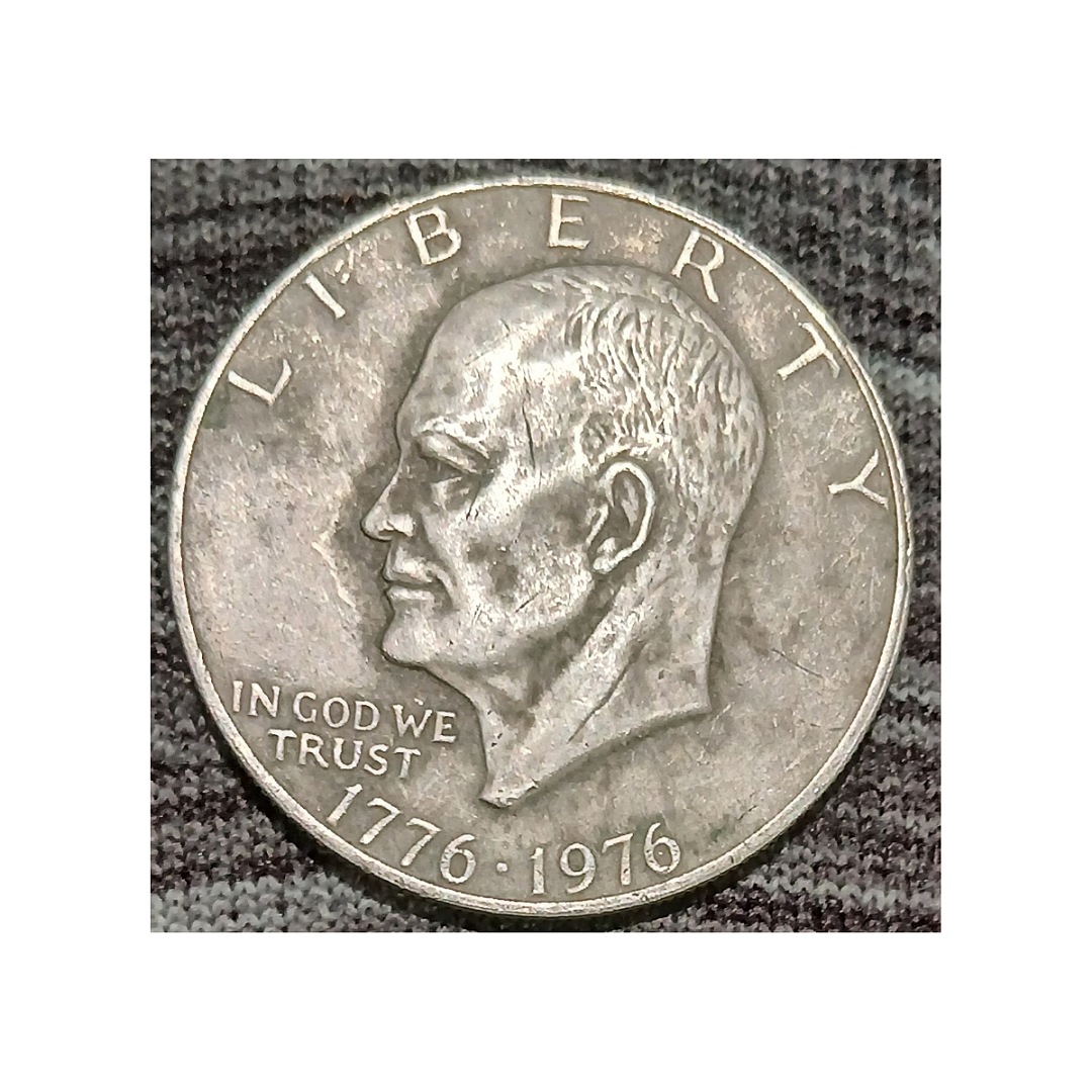 1776-1976-Eisenhower-Dollar-Coin
