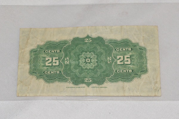 Bundle-Of-Canadian-Bills