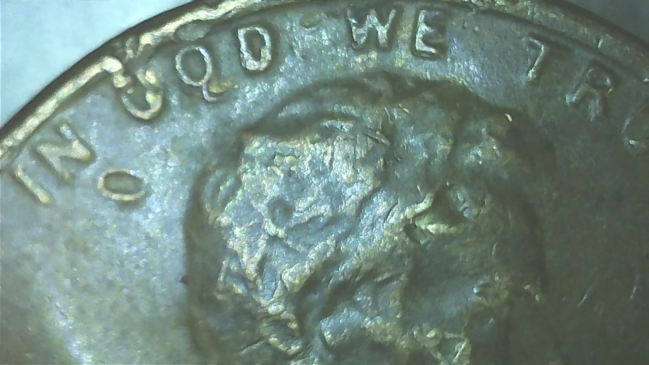 1982-Lrg.-Date-Copper-Lincoln-Cent-W/-Remnants