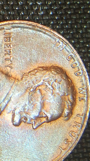 1983-Lincoln-Coin-With-A-Special-Edge