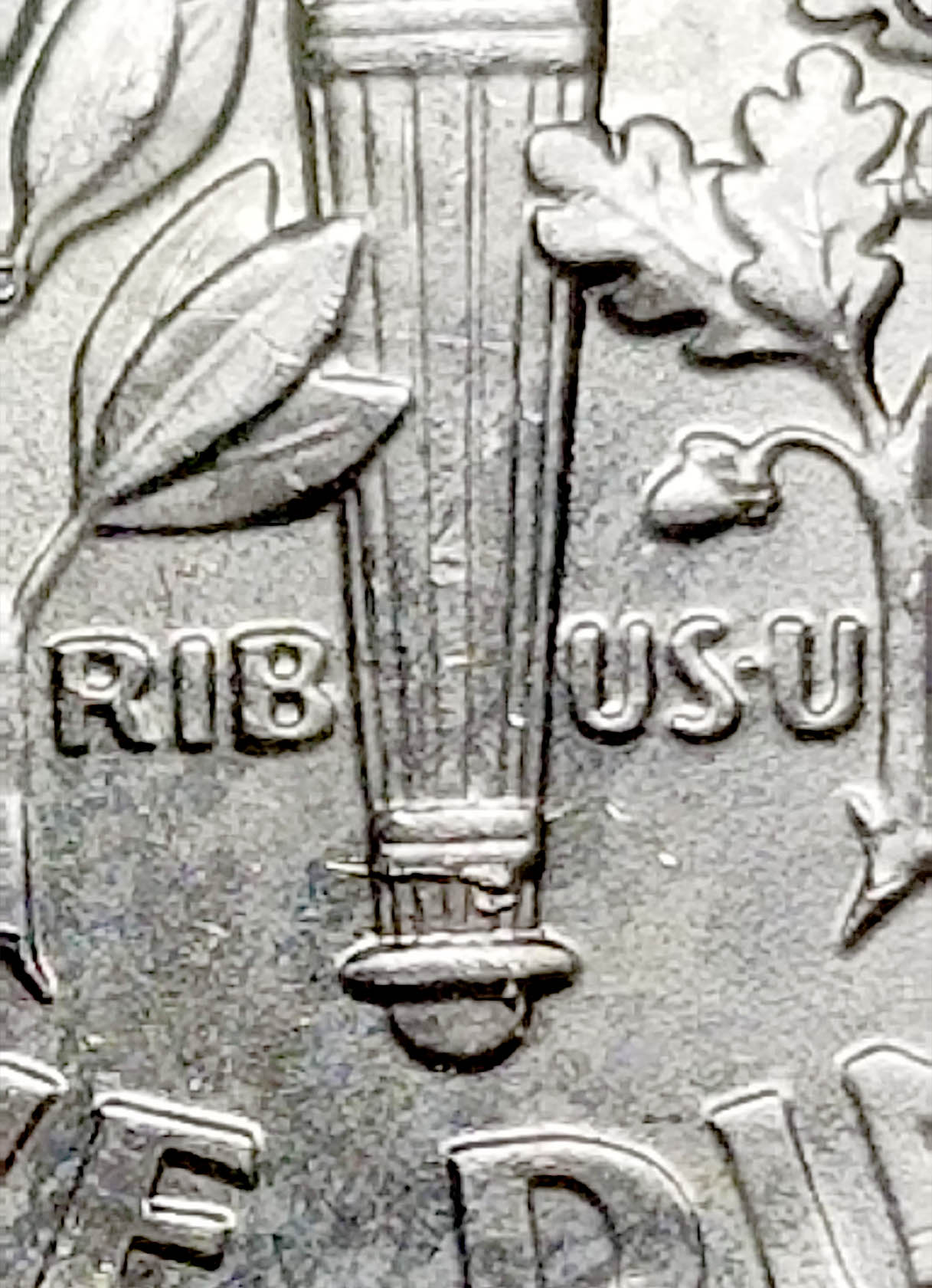 2018-Dime-With-About-20-Die-Chips....