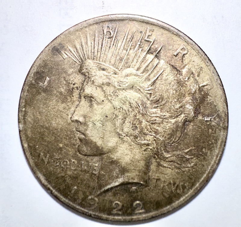 Is-This-1922-Peace-Dollar-Beyond-Help?