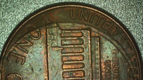 1975-Penny.-Is-This-Off-Center-Or-Struck-Twice?-Is-This-A-Good-Find?