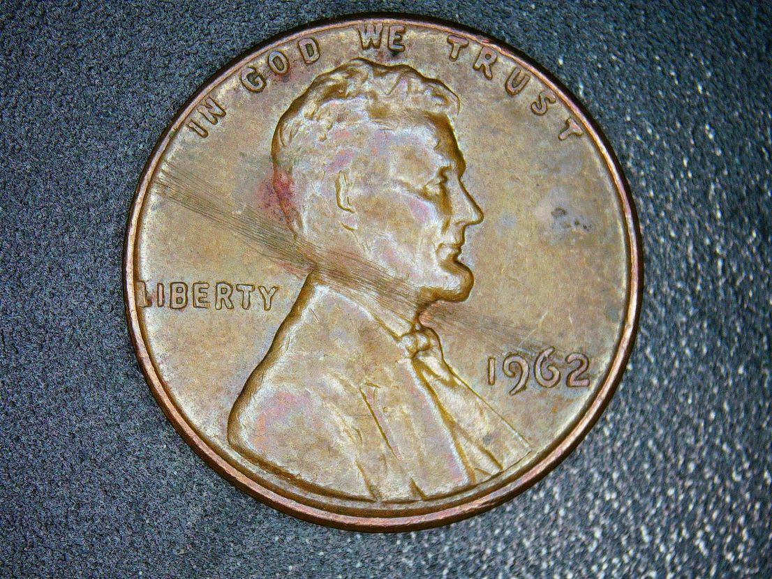 1962-Lincoln-Memorial-Penny.-Die-Scratches-?