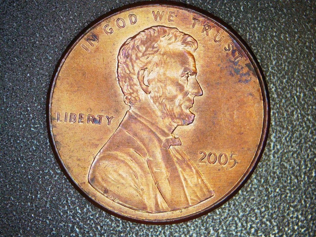 2005-Lincoln-Memorial-Is-This-A-Possible-Small-Doubled-Ear?