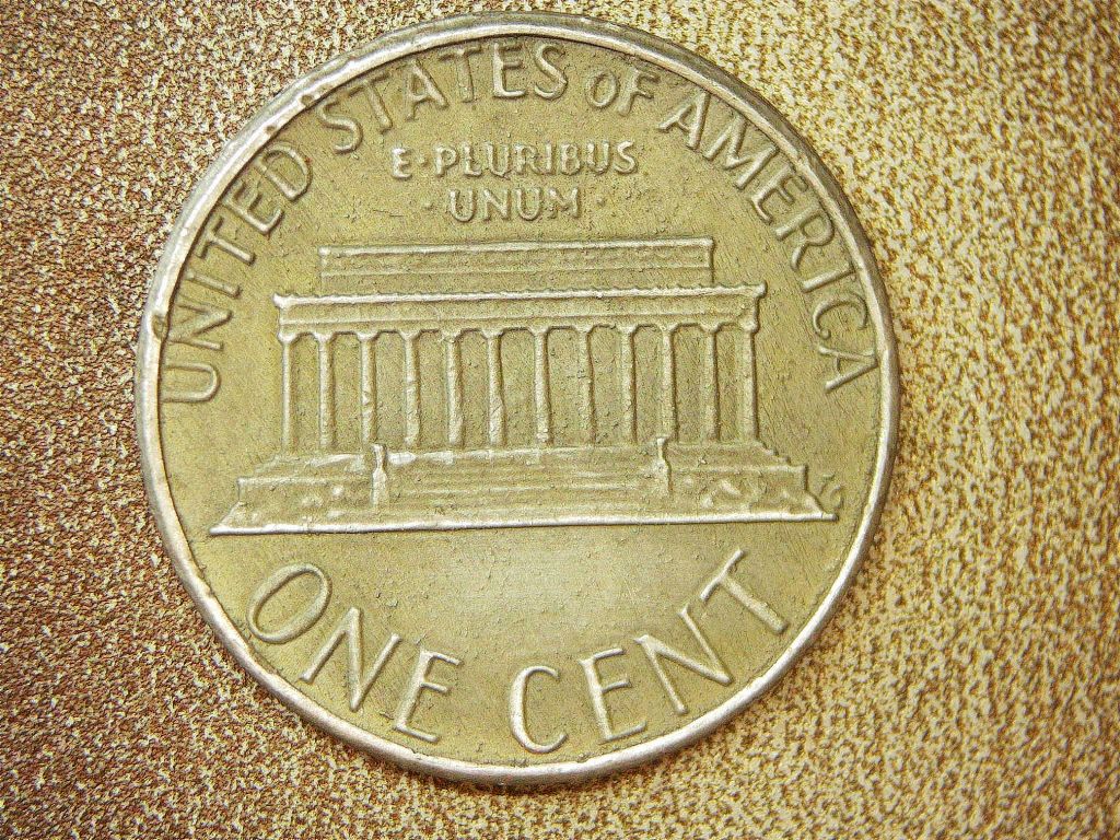 1983-Lincoln-Memorial-Penny.-Looks-Un-Plated-In-My-Opinion