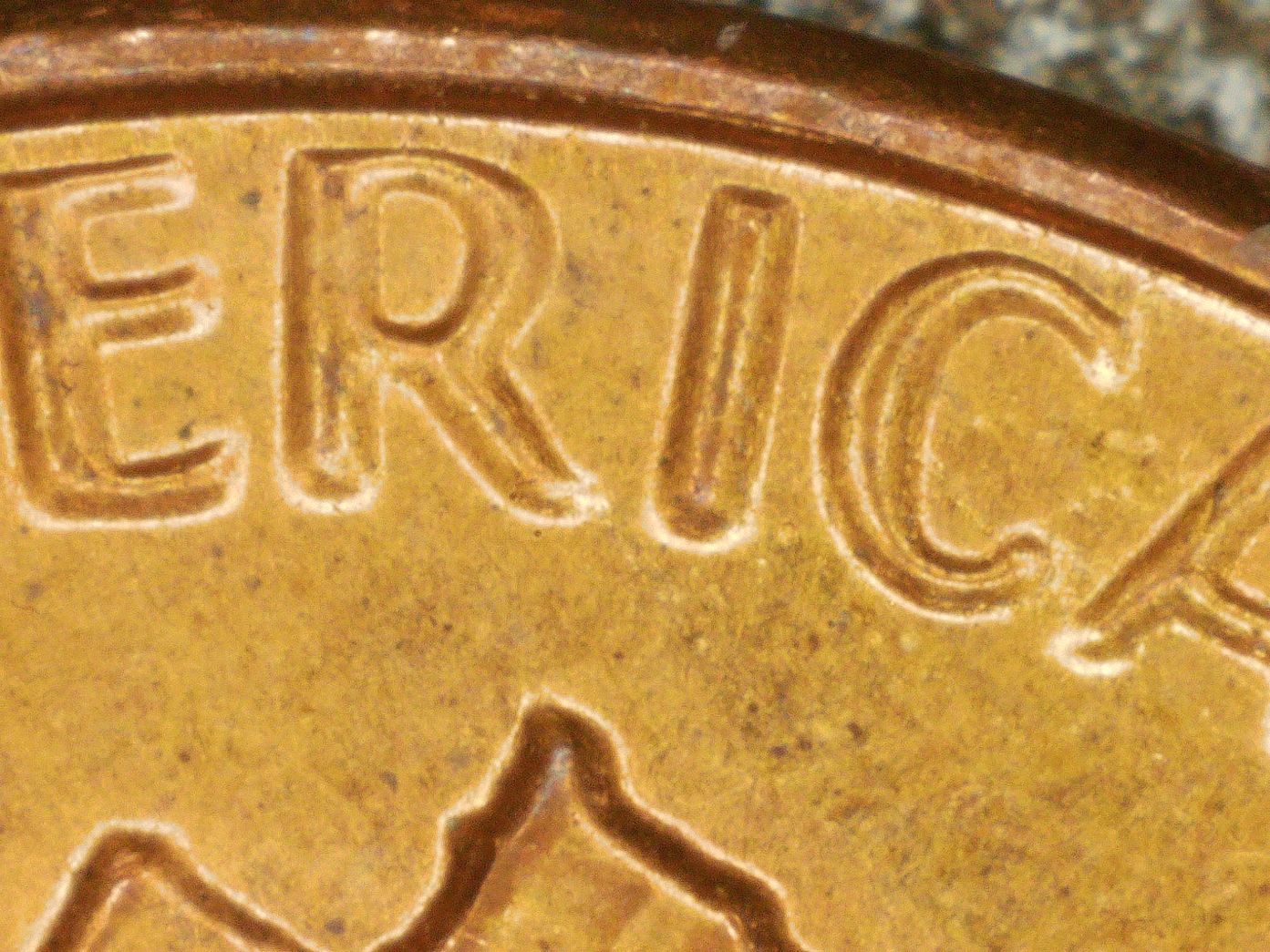1983-Lincoln-Memorial-Penny-Possible-A-Small-DDR?