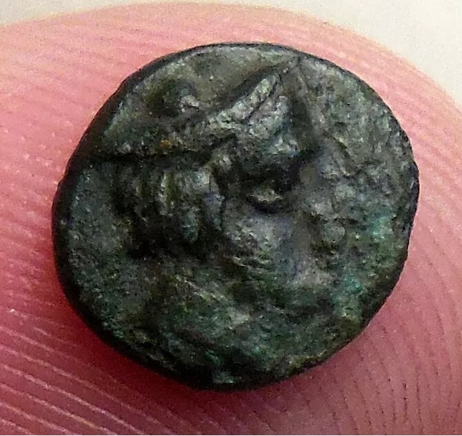 Bronze-Tragilos-With-Hermes-And-3-Grain-Ears,-Correct-Reference?