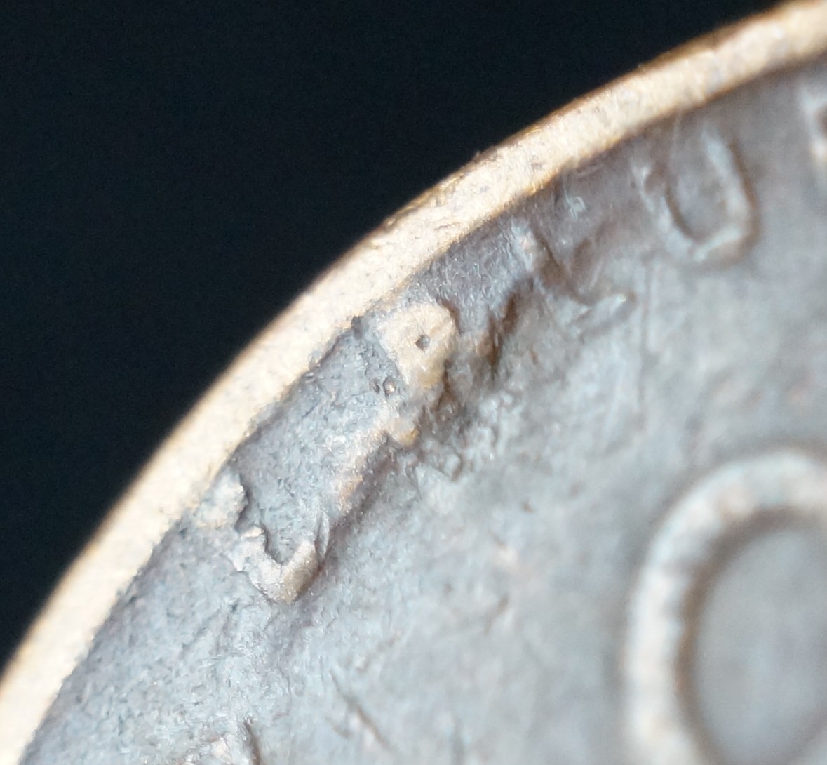 1942-D-LWC-Missing-Shoulder-And-Ear,-PMD?