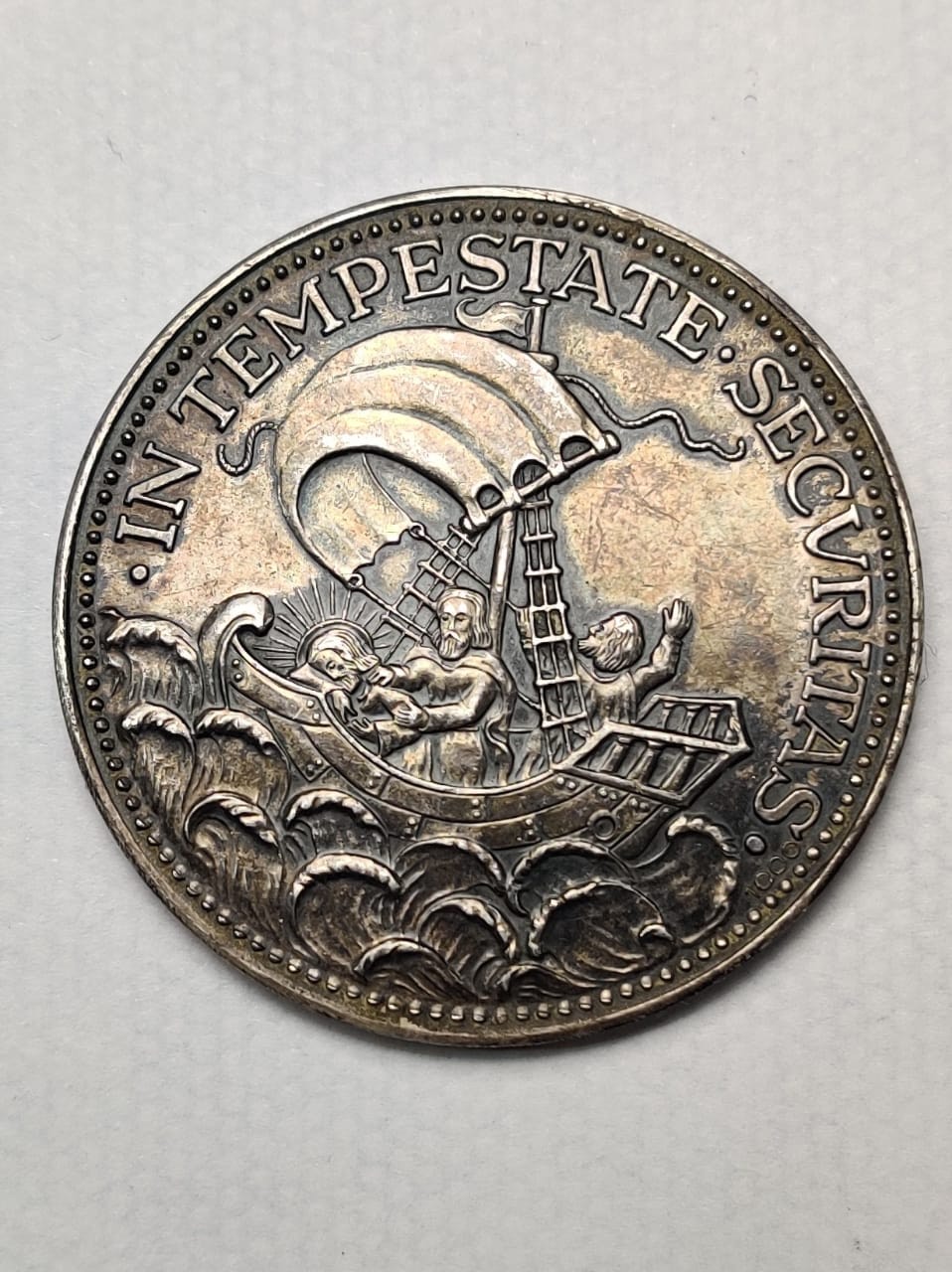 Cannot-Identify-This-Coin-/-Medal-From-The-UK