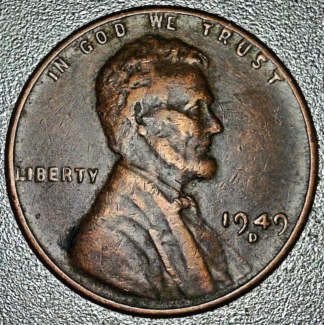 1949-D-Lincoln-Cent-With-A-Reverse-Lamination-Error