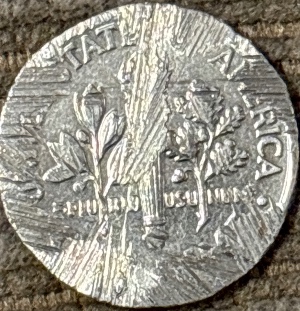 2015-D-Roosevelt-Dime-Marks-On-Obverse-And-Reverse