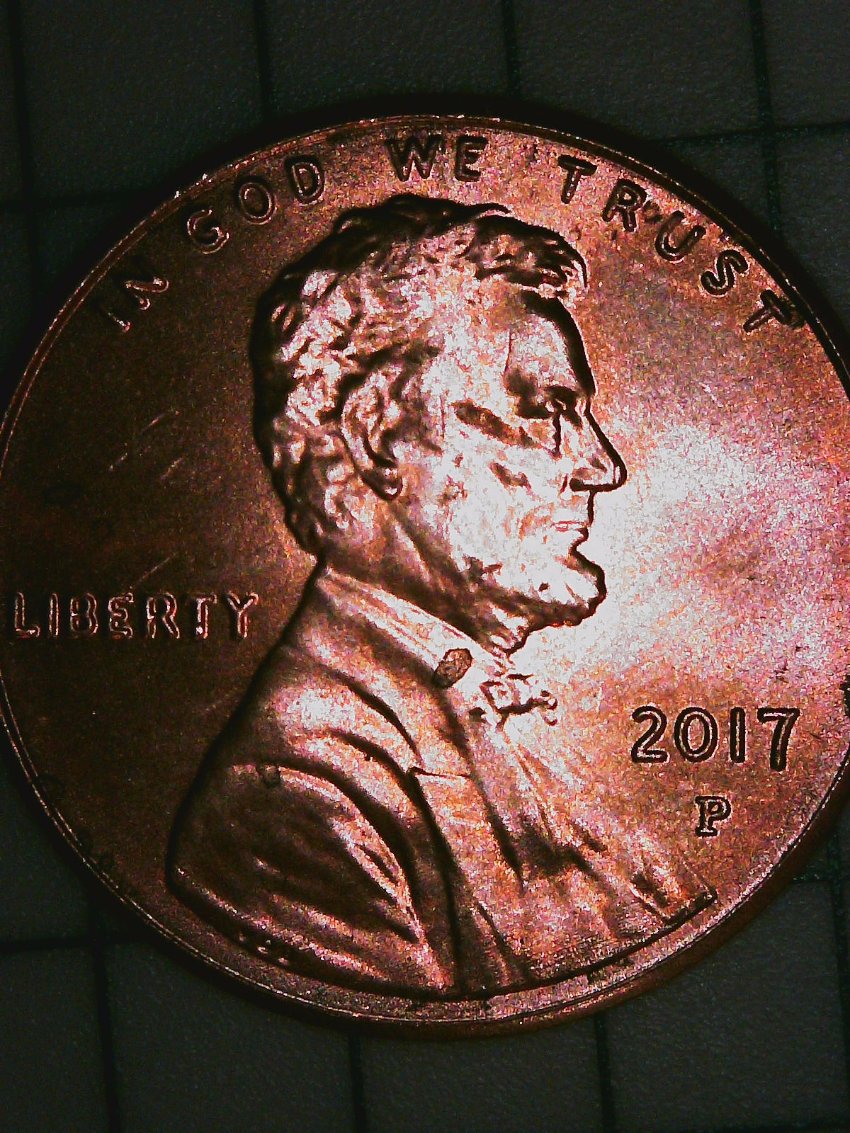2017-P-LMC-Obv---Tear-Drop-Below-Eye-And-Double-Ear-Lobe!