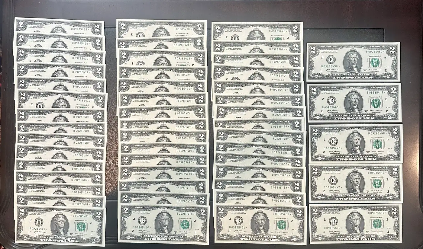 Fun-Find:-50-$2-Star-Notes