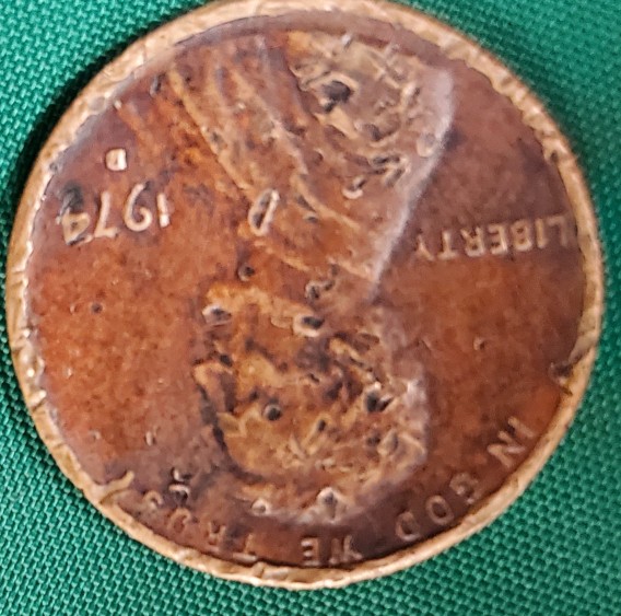Red-1974-D-Penny-It-Looks-Weird