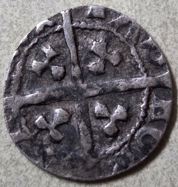 Identification-Help-Please.-Tiny-Hammered.