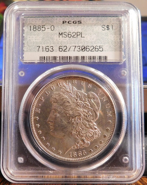 Show-Coins-In-Doily-Slabs